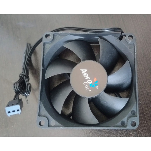 Cooler AeroCool 8cm DC12V 0.96w
